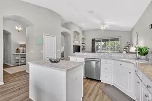 8011 Pine Hollow Dr, Mount Dora, FL 32757 - Photo 19