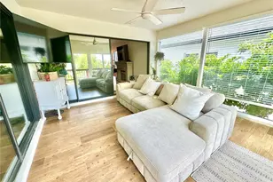 631 Sand Lake Ct, Mount Dora, FL 32757 - Photo 7