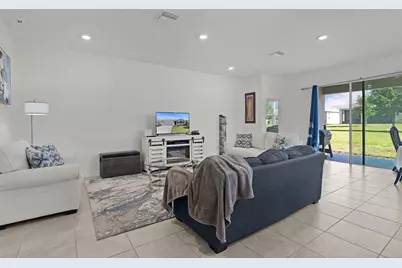 5092 Stokes Way, Wildwood, FL 34785 - Photo 9