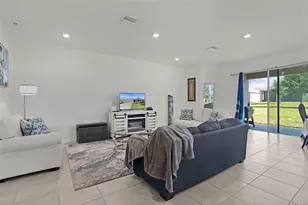 5092 Stokes Wy, Wildwood, FL 34785 - Photo 9