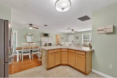 1060 Golden Grove Drive, The Villages, FL 32162 - Photo 9