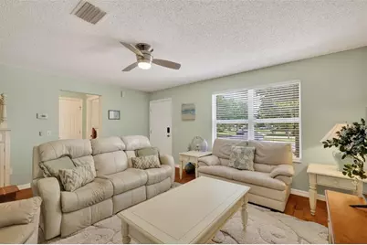 1060 Golden Grove Drive, The Villages, FL 32162 - Photo 15
