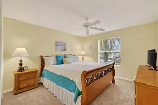 1060 Golden Grove Dr, The Villages, FL 32162 - Photo 23