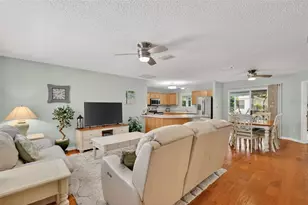 1060 Golden Grove Dr, The Villages, FL 32162 - Photo 13