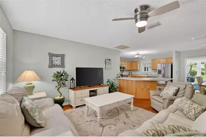1060 Golden Grove Drive, The Villages, FL 32162 - Photo 15