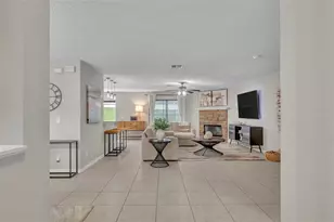 1852 Vale Dr, Clermont, FL 34711 - Photo 5