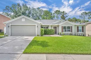 1852 Vale Dr, Clermont, FL 34711 - Photo 3