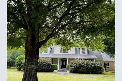 2766 Livery Lane, The Villages, FL 32162 - Photo 3