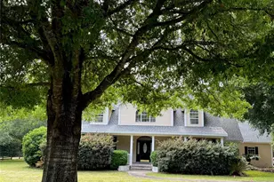 2766 Livery Ln, The Villages, FL 32162 - Photo 3