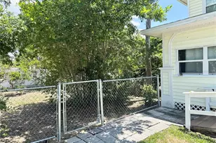 708 E Lemon Ave, Eustis, FL 32726 - Photo 57