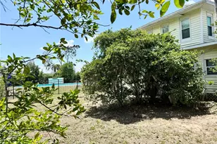 708 E Lemon Ave, Eustis, FL 32726 - Photo 57
