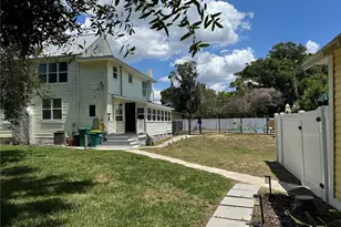 708 E Lemon Ave, Eustis, FL 32726 - Photo 37