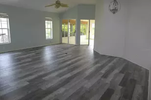 21721 King Richards Way, Leesburg, FL 34748 - Photo 7