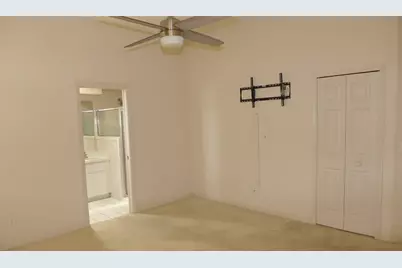 21721 King Richards Way, Leesburg, FL 34748 - Photo 11