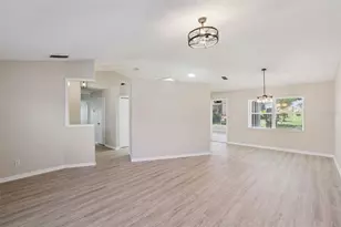27211 Racquet Cir, Leesburg, FL 34748 - Photo 7