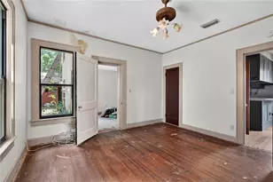 19 E Morningview Dr, Eustis, FL 32726 - Photo 11