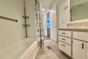 115 Bougainvillea Dr, Leesburg, FL 34748 - Photo 27