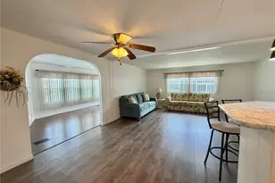 115 Bougainvillea Dr, Leesburg, FL 34748 - Photo 9