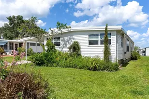 717 W Coach N' 4 Dr, Leesburg, FL 34748 - Photo 3