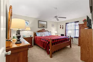 16922 SE 81st Charlesfort Ave, The Villages, FL 32162 - Photo 23