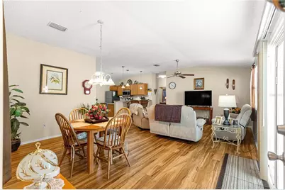 16922 SE 81st Charlesfort Avenue, The Villages, FL 32162 - Photo 9