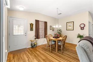 16922 SE 81st Charlesfort Ave, The Villages, FL 32162 - Photo 11