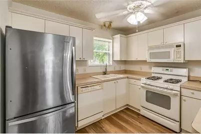 2778 Edwards Lane, The Villages, FL 32162 - Photo 3