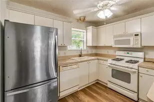 2778 Edwards Ln, The Villages, FL 32162 - Photo 3