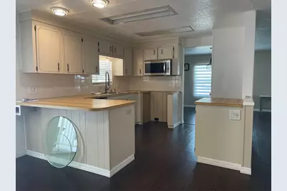 52 N Bobwhite Rd, Wildwood, FL 34785 - Photo 3