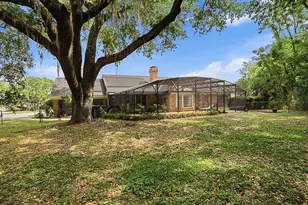 1017 Shore Acres Dr, Leesburg, FL 34748 - Photo 51