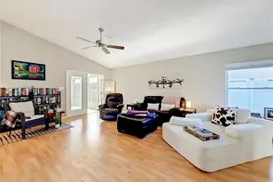4940 Heron Run Cir, Leesburg, FL 34748 - Photo 17