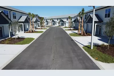 1111 E Caroline Street, Tavares, FL 32778 - Photo 5