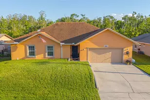 13334 Country Club Dr, Tavares, FL 32778 - Photo 3