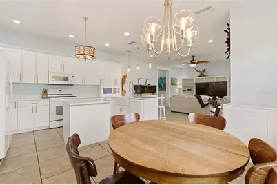 13334 Country Club Drive, Tavares, FL 32778 - Photo 15