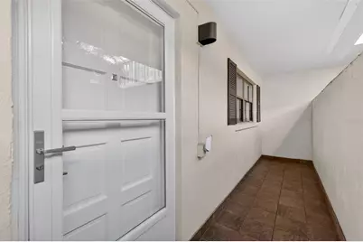 101 N Grandview Street #1, Mount Dora, FL 32757 - Photo 3