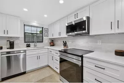 101 N Grandview Street #1, Mount Dora, FL 32757 - Photo 17