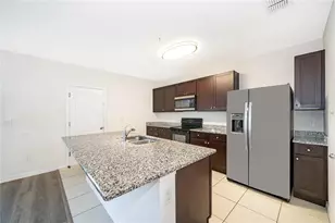 4806 Riverwalk Dr, Saint Cloud, FL 34771 - Photo 11