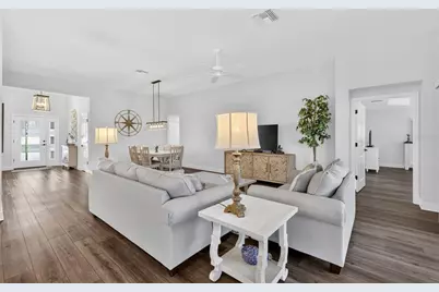 912 Trifu Terrace, The Villages, FL 32163 - Photo 17