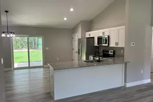 3339 W Early Pl, Dunnellon, FL 34433 - Photo 9
