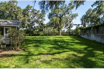 104 Cherry Blossom Lane, Lady Lake, FL 32159 - Photo 25