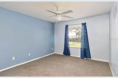 104 Cherry Blossom Lane, Lady Lake, FL 32159 - Photo 9