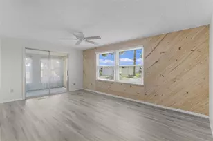 30 Riverview Dr, Fruitland Park, FL 34731 - Photo 15