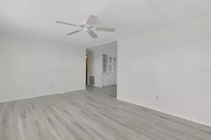 30 Riverview Dr, Fruitland Park, FL 34731 - Photo 17