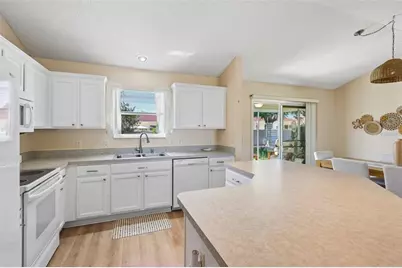 2014 Santo Domingo Drive, The Villages, FL 32159 - Photo 13