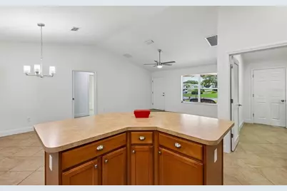 1000 Kenova Avenue, The Villages, FL 32162 - Photo 13