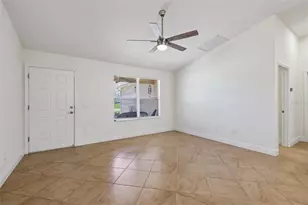 1000 Kenova Ave, The Villages, FL 32162 - Photo 11