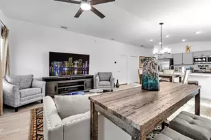 699 Joseph Wy, The Villages, FL 34762 - Photo 5
