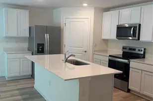 15886 SE 101st Cir, Summerfield, FL 34491 - Photo 3