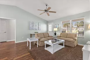 1561 Tallowtree Dr, The Villages, FL 32162 - Photo 15