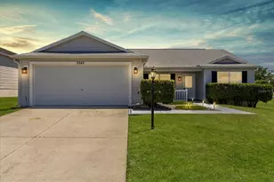 1561 Tallowtree Dr, The Villages, FL 32162 - Photo 1